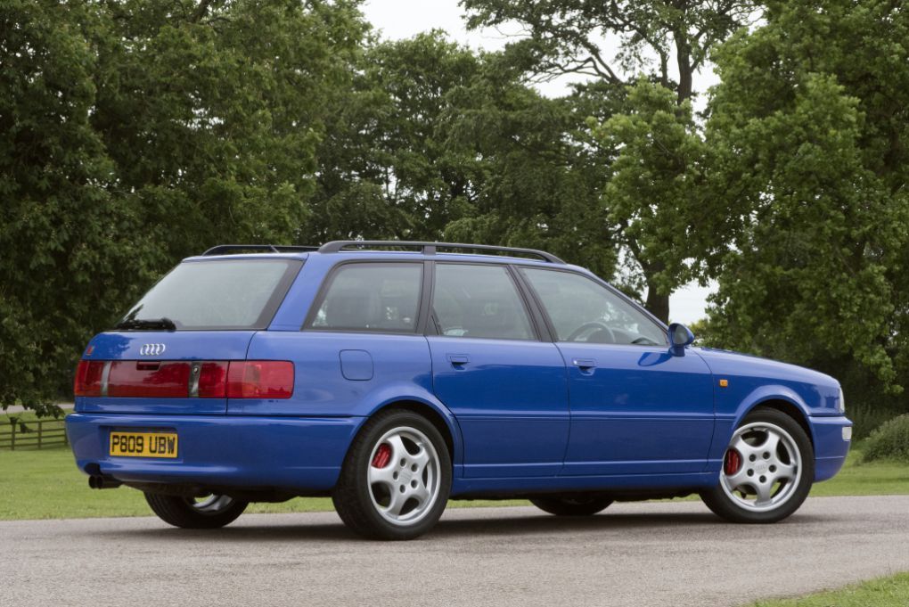 Audi rs2 b4