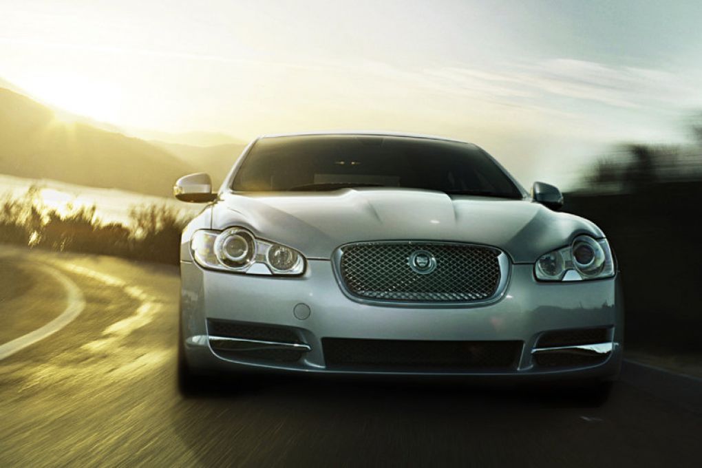 Jaguar FX капот