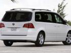 Volkswagen Routan 3.6, 2008 - ....